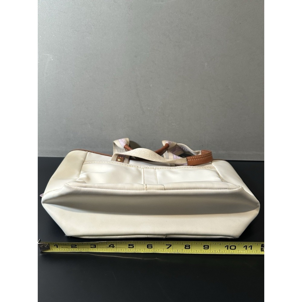 Ivory Coach Shoulder Bag 10695 - Picture 10 of 13